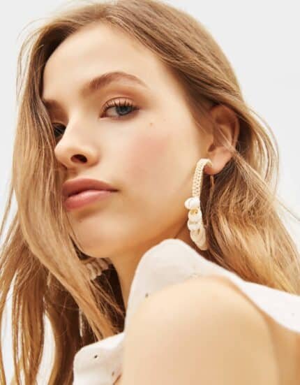 Seashell hoop earrings
